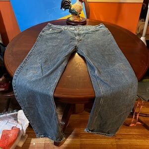 Carhartt Men’s Size 40X36 Jeans Good Condition.
